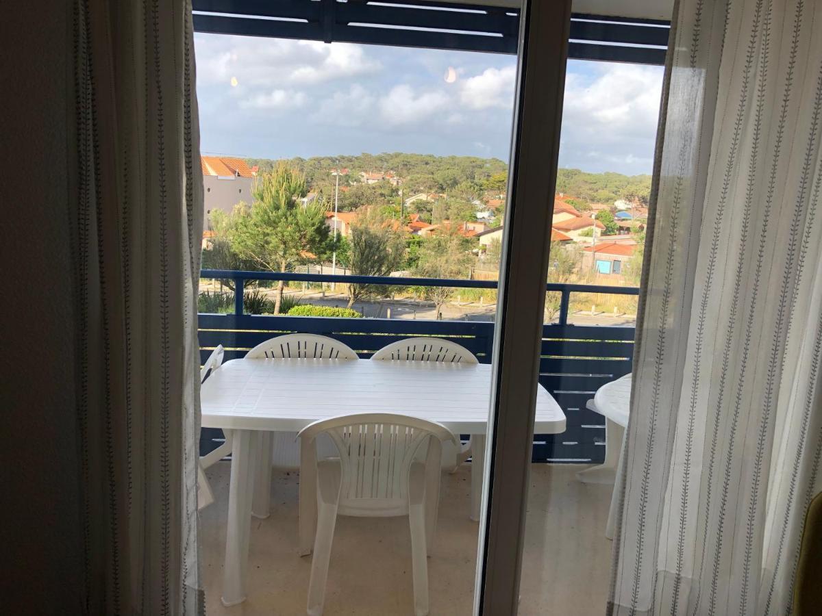 Appartement Climatise Avec Piscine & Mer Bleu Marine Lacanau Kültér fotó